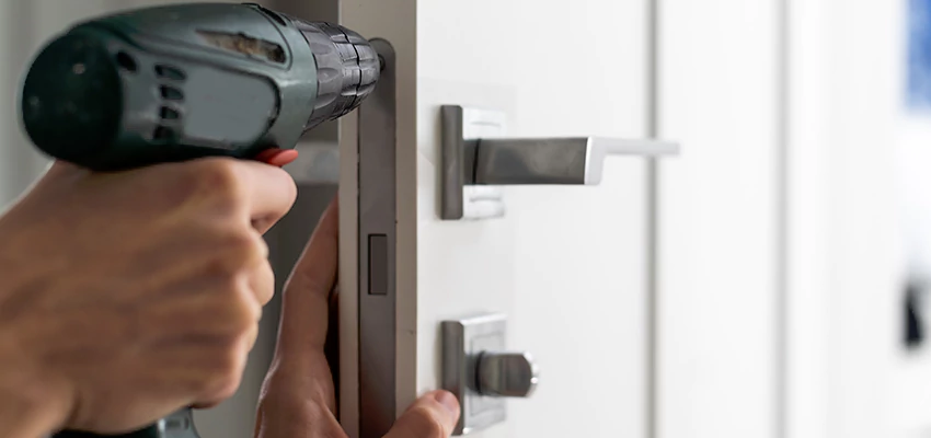 Locksmith For Lock Replacement Near Me in Selma, CA